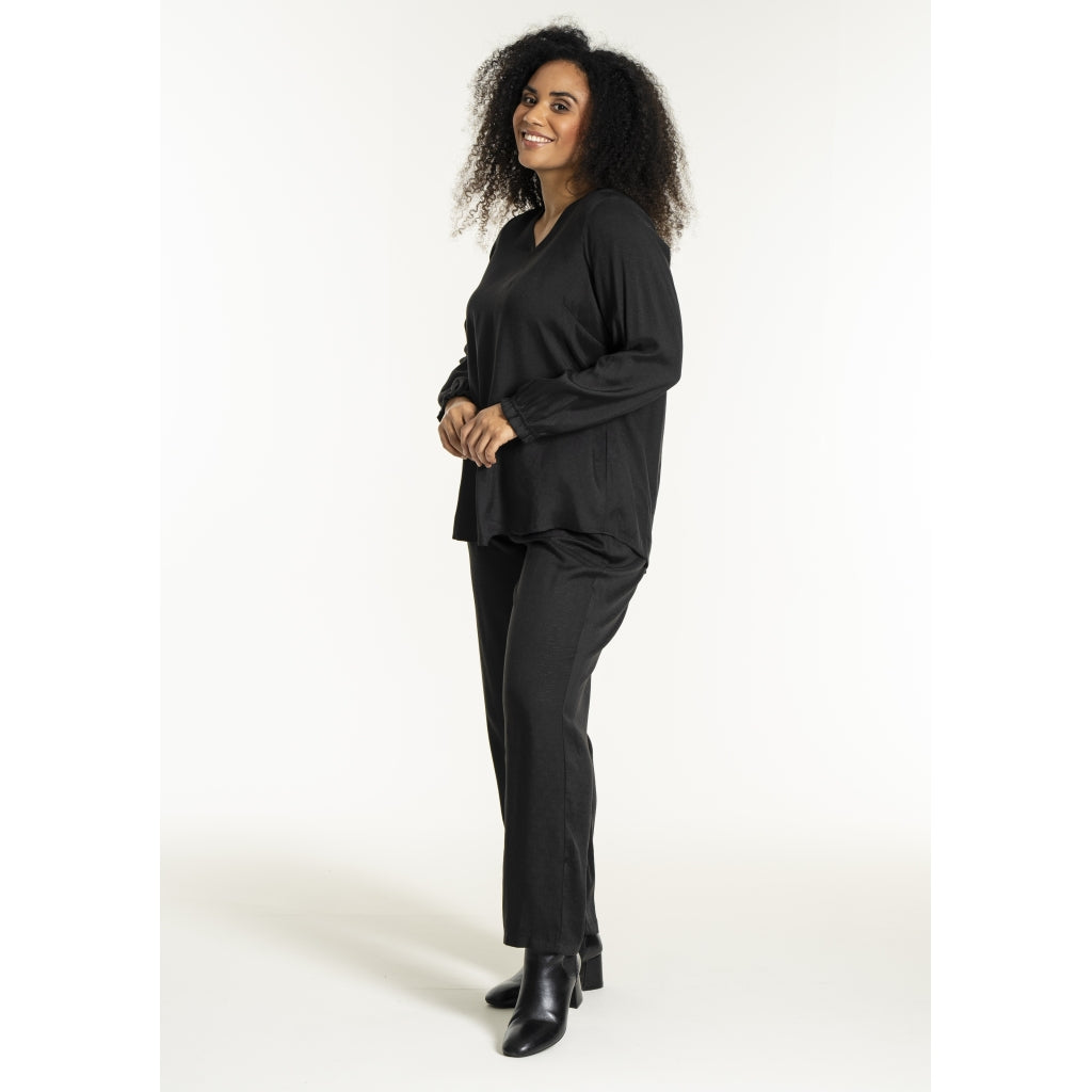 Nicoline siffon jakki frá Studio