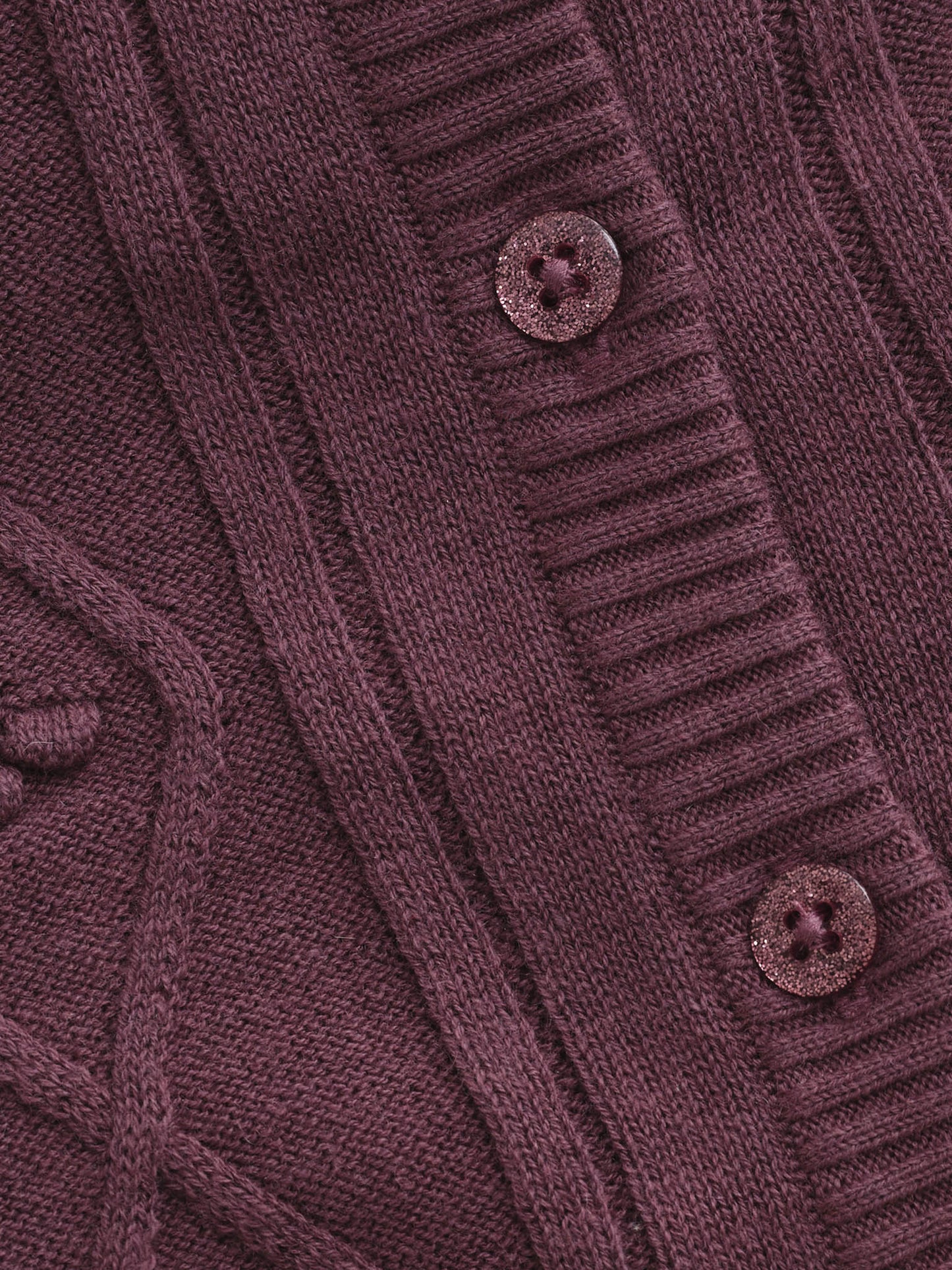 Hneppt peysa frá Minymo