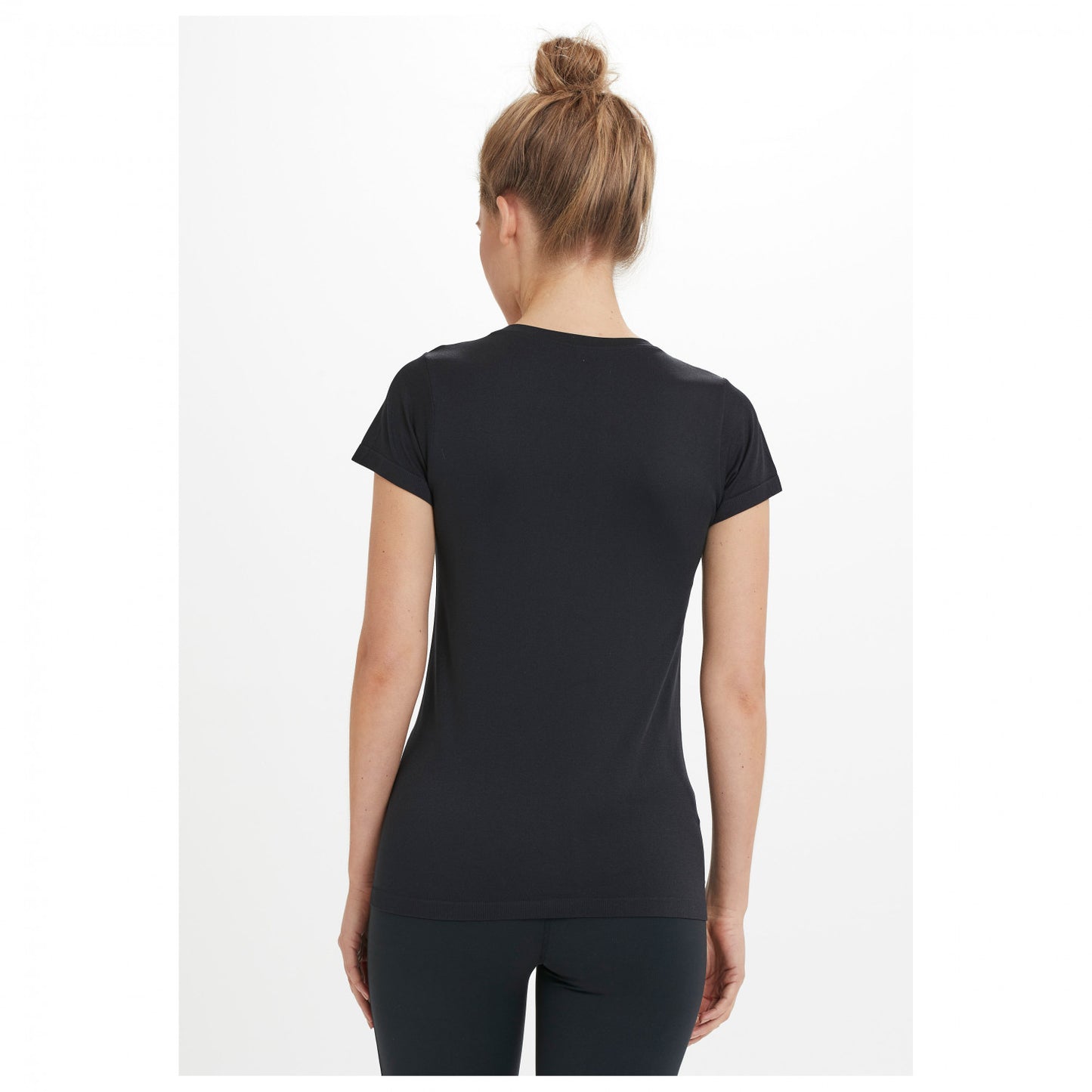 Julee Loose Fit Seamless Tee stuttermabolur frá ATHLECIA
