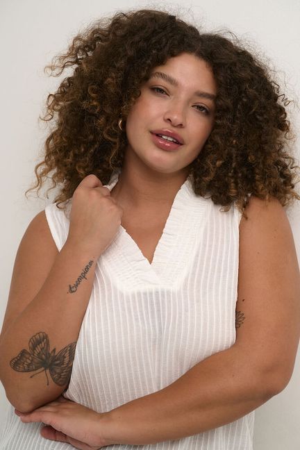 Alana toppur frá Kaffe Curve