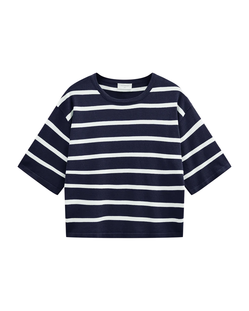 Conny stutterma peysa frá Freequent