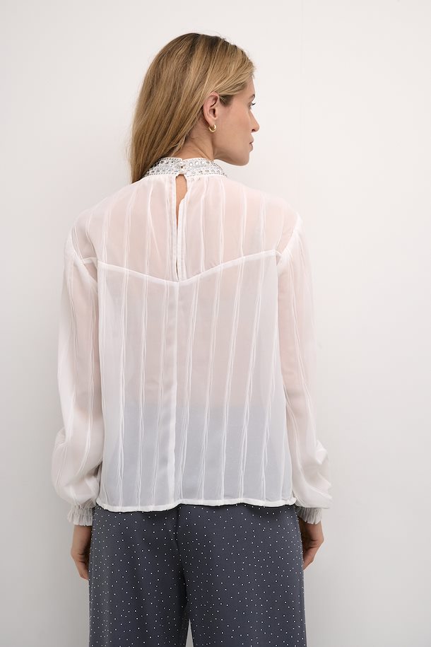 Sadia blússa frá Cream