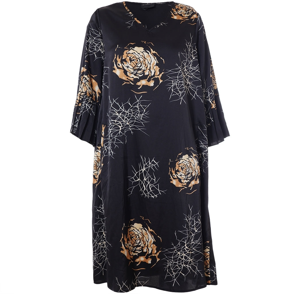 Noor kjóll frá Sandgaard