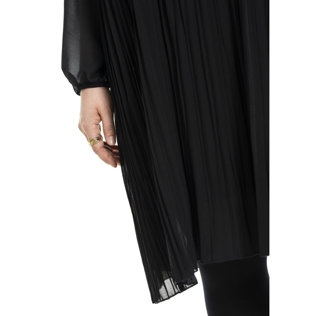 Benedikte kjóll frá Gozzip