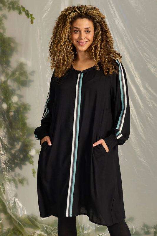 Allie kjóll frá Zhenzi