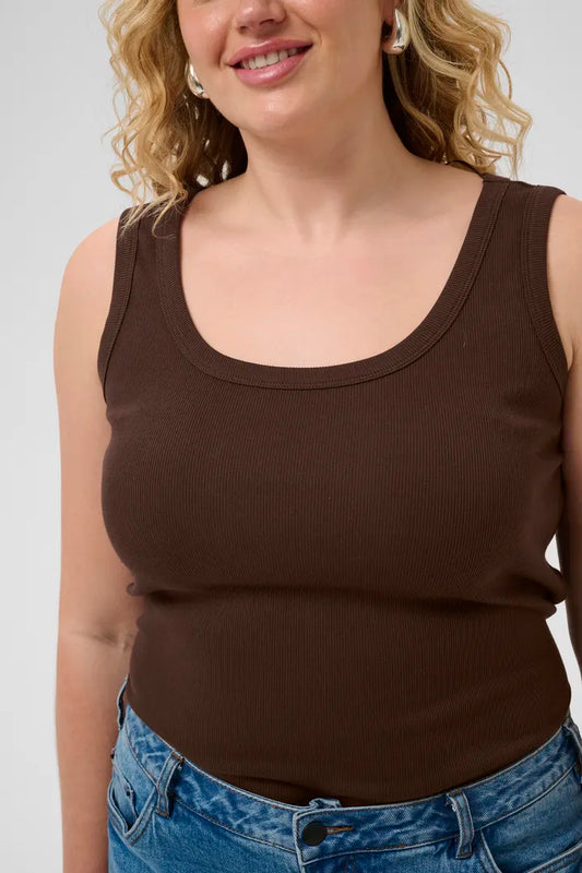 Carina toppur frá Kaffe Curve