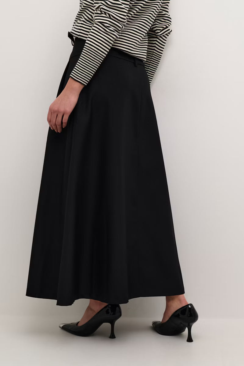 Lissy pils frá Kaffe