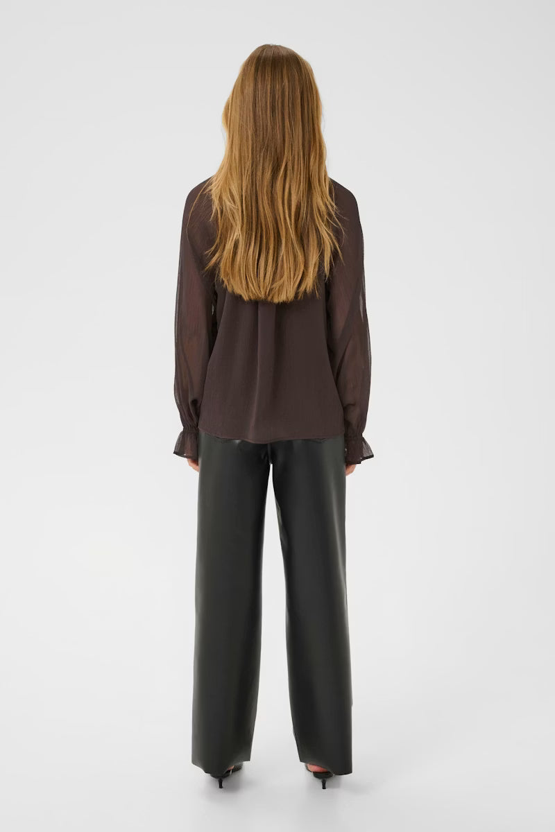 Mila Siffon blússa frá Kaffe