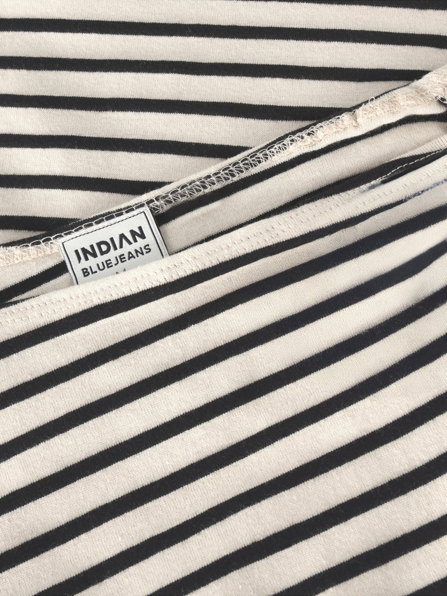 Toppur frá Indian Blue Jeans