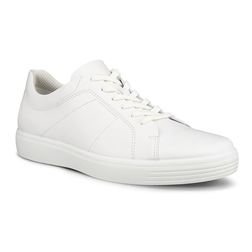 Classic Sneaker götuskór frá Ecco