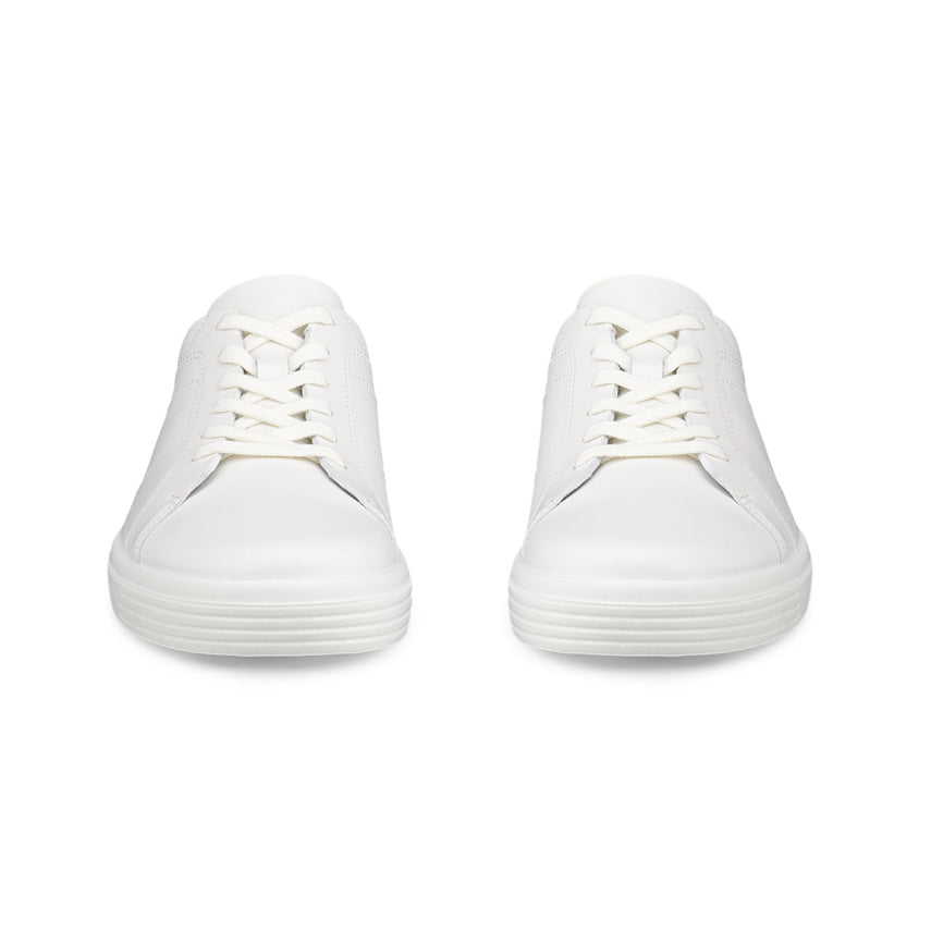 Classic Sneaker götuskór frá Ecco