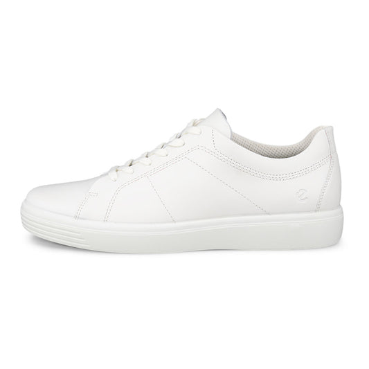 Classic Sneaker götuskór frá Ecco