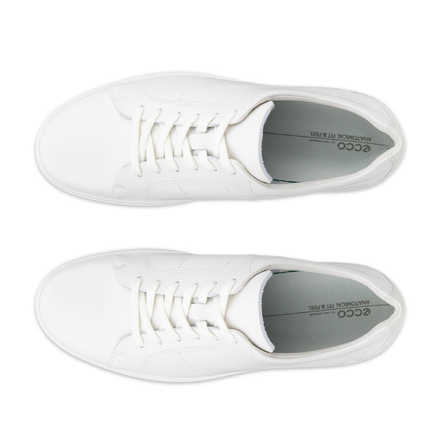 Classic Sneaker götuskór frá Ecco