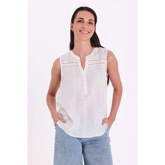 Andrea blússa frá Freequent