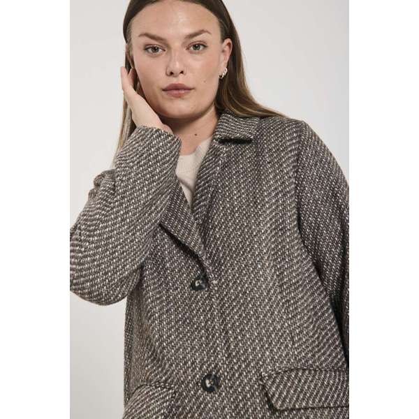 Nadim jakki frá Freequent