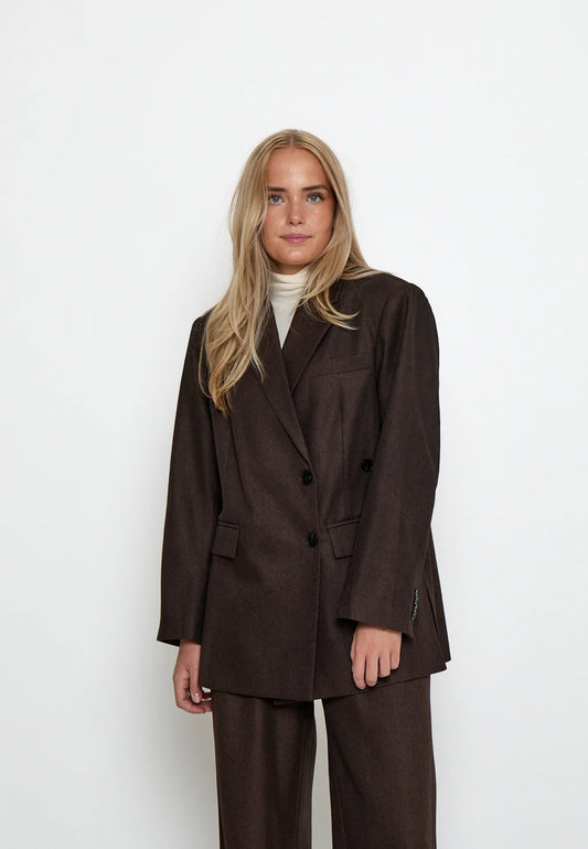 Salto blazer frá Peppercorn