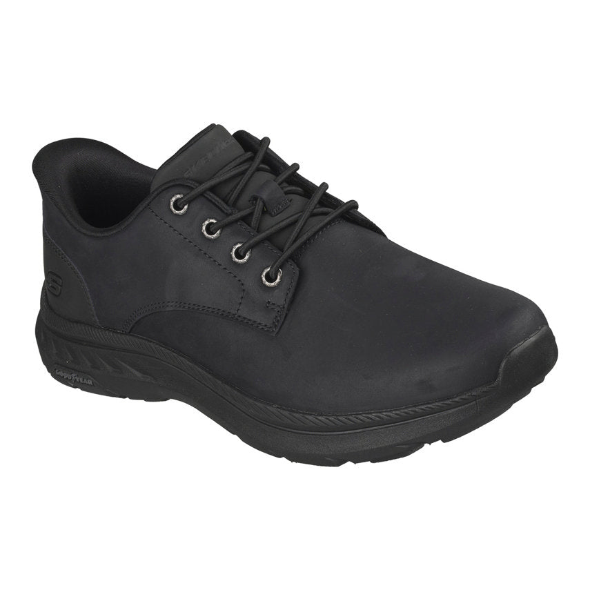 Pollard strigaskór frá Skechers