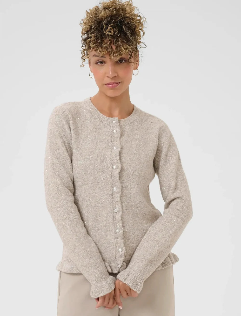 Jolly hneppt peysa frá Cream