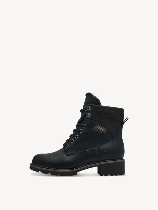 Kuldaskór frá Tamaris