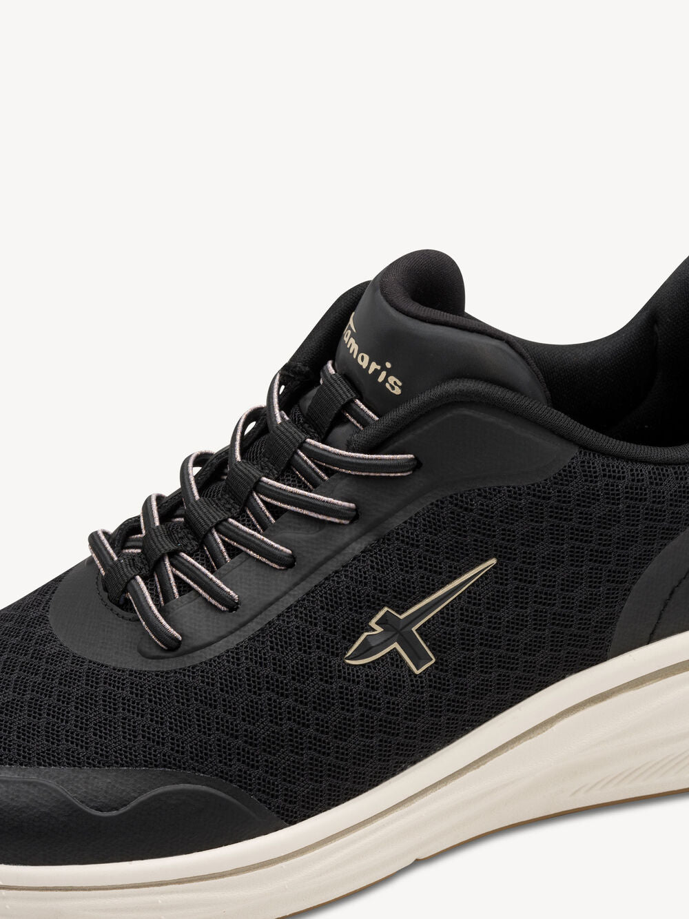 Strigaskór frá Tamaris