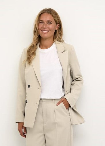 Elona blazer frá Kaffe