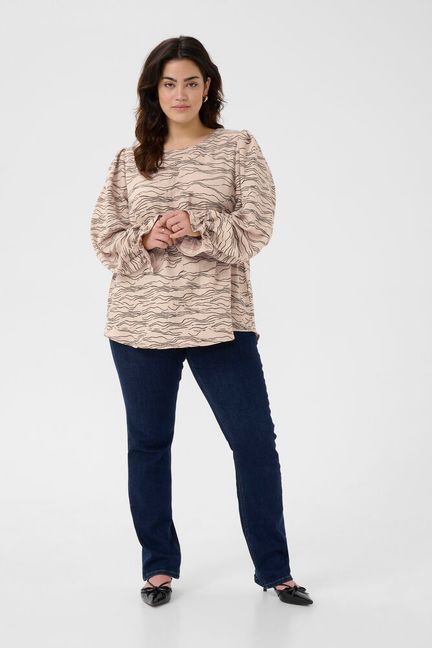 Nika blússa frá Kaffe Curve