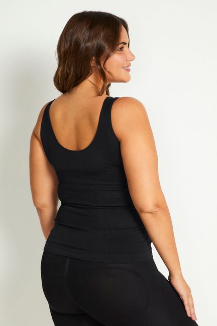 Carol aðhalds toppur frá Kaffe Curve