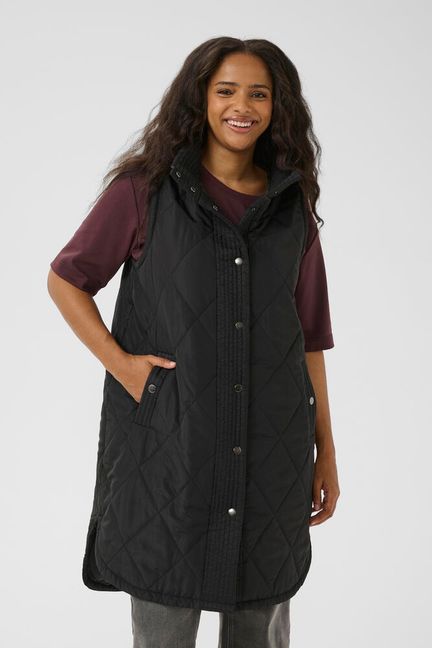 Malena Qouilted vesti frá Kaffe Curve