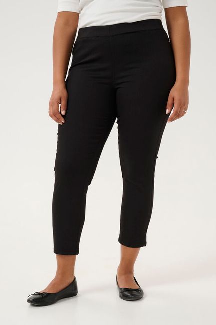 Cana kvartbuxur frá Kaffe Curve