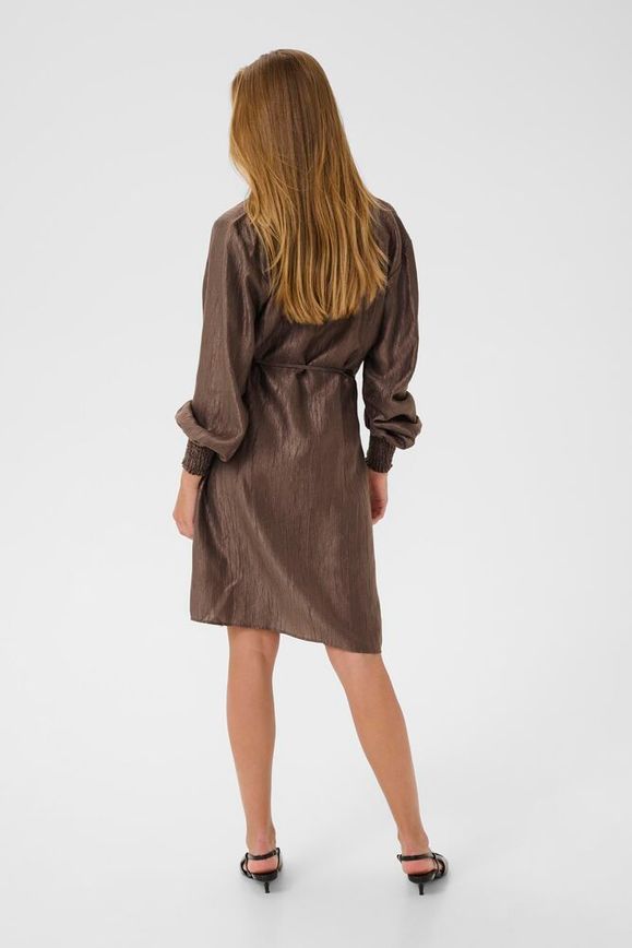 Rizz kjóll frá Kaffe