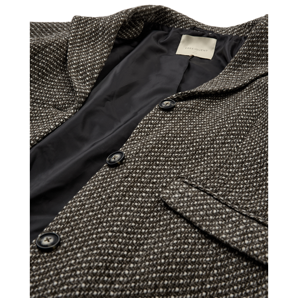 Nadim jakki frá Freequent