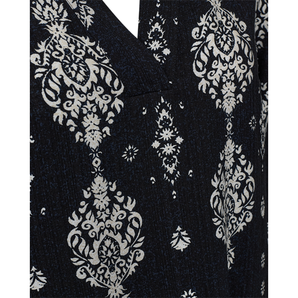 Tilly kjóll frá Freequent