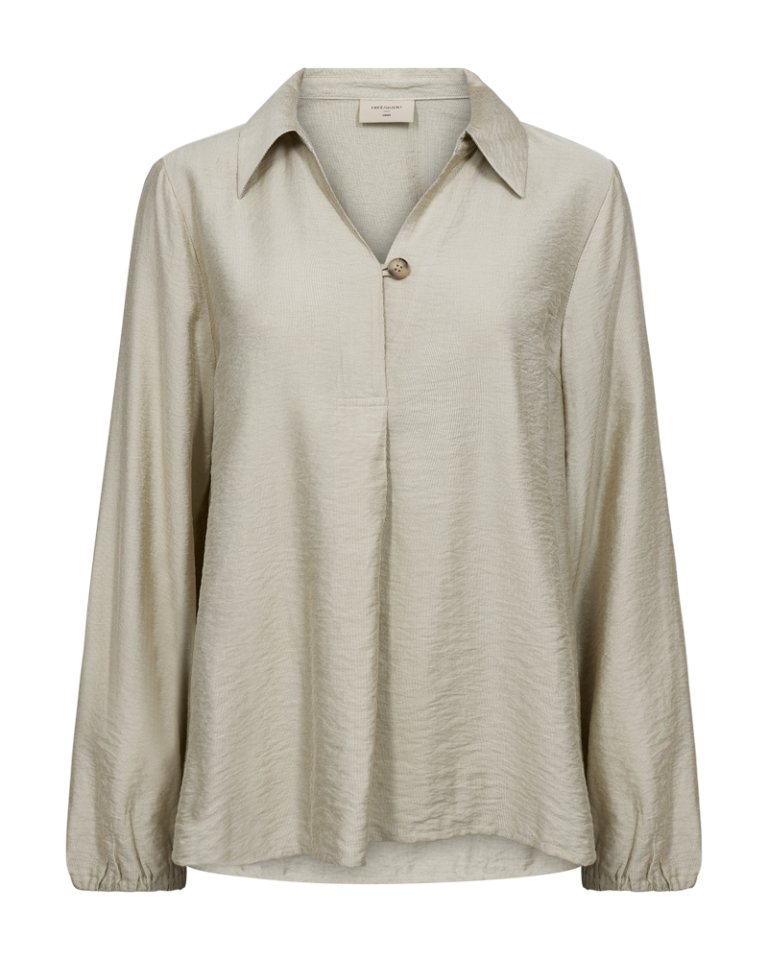 Isela blússa frá Freequent